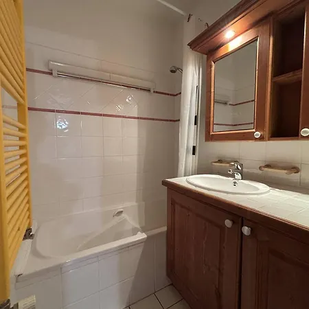 6 Pers, Accès Piscine Et Parking, Plagne Aime 2000 - Fr-1-351-267 Appartement *